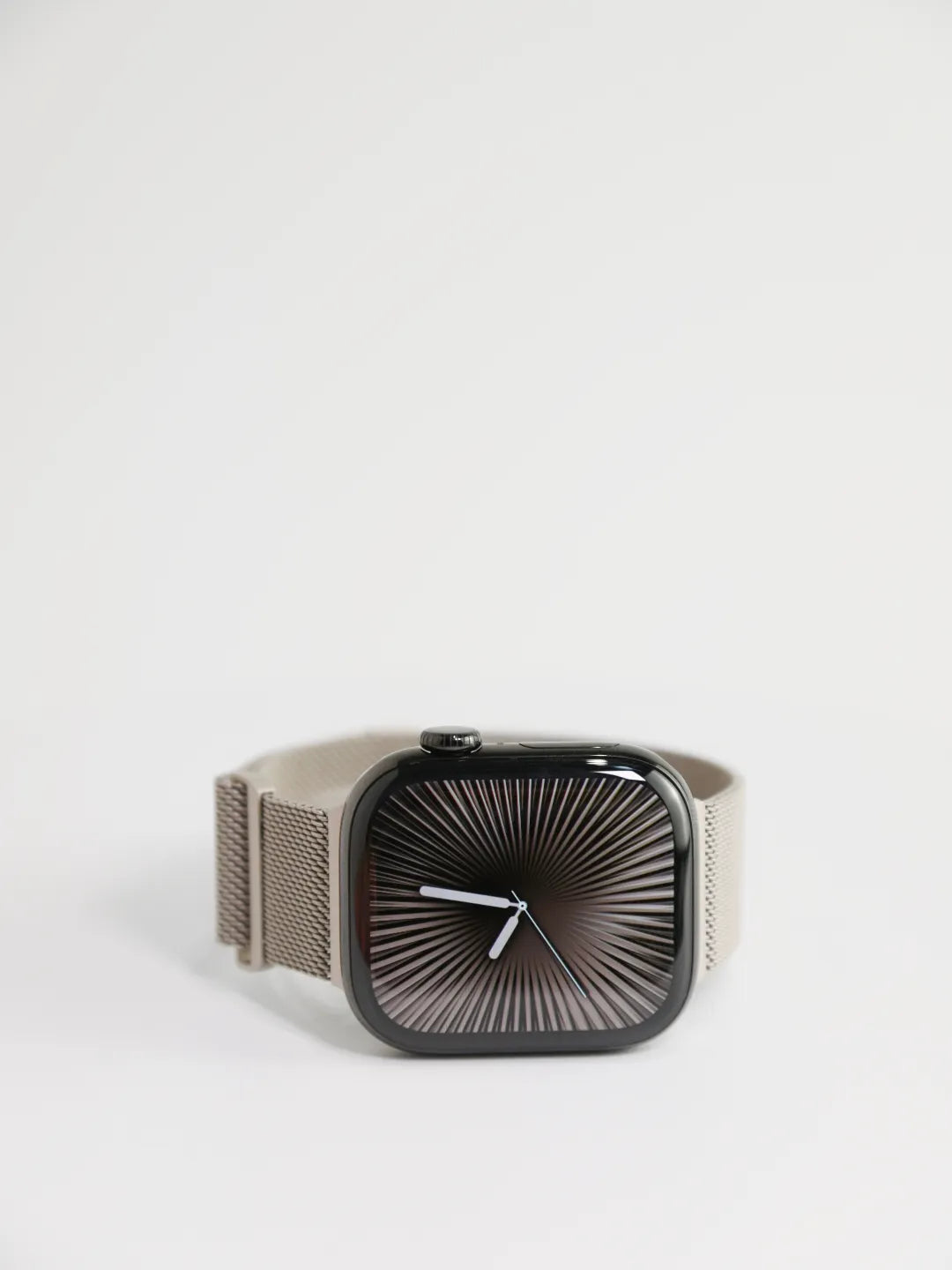 SpiritBand适用苹果iWatch新款圆扣升级米兰尼斯磁吸回环表带 · 枪灰 384041mm(1-9代se)苹果表盘适用 商品图 1