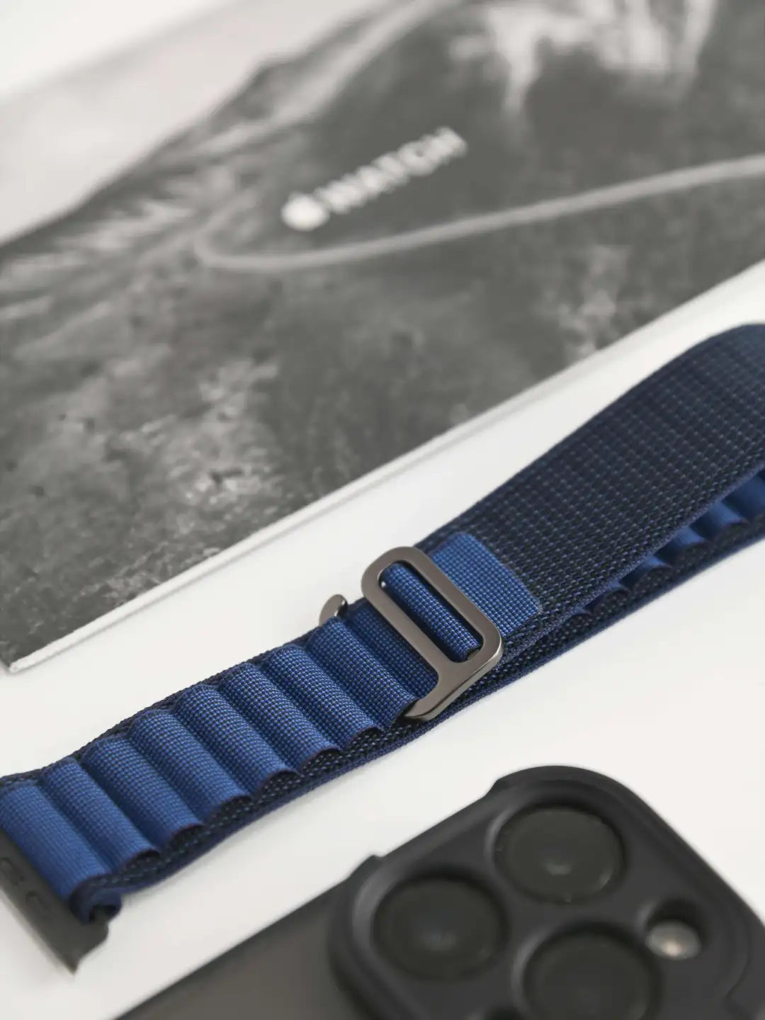 高山野径回环表带（黑扣）适用苹果手表iWatch.精织尼龙编织表带 · 海军蓝 42444549mm(1-9代se)苹果表盘适用 商品图 1