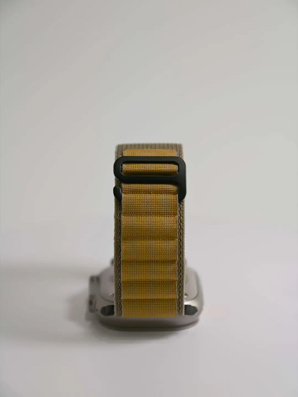 高山野径回环表带（黑扣）适用苹果手表iWatch.精织尼龙编织表带 · 海军蓝 42444549mm(1-9代se)苹果表盘适用 商品图 5