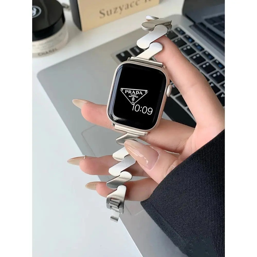 Stainless steel Z-wave Apple Watch band