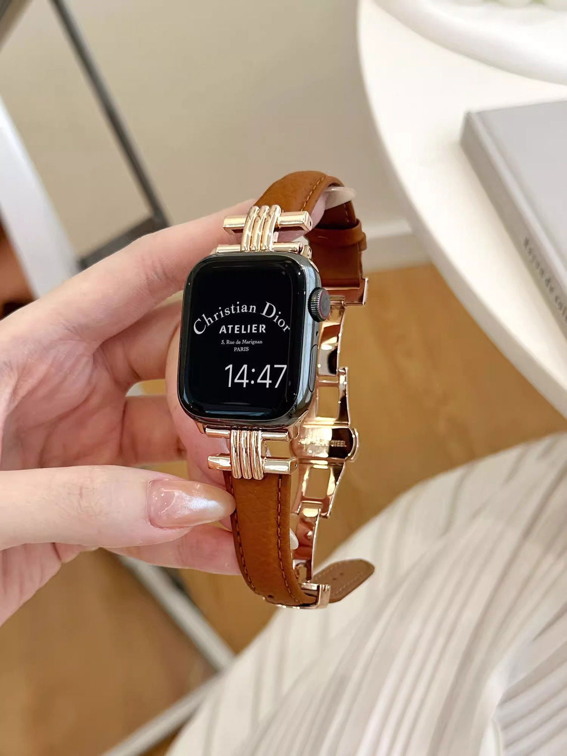 Pebbled Genuine Leather Butterfly-Clasp iWatch Band for Apple Watch Series 10/9/8/7/6/5/4/3 and SE, detail view 1