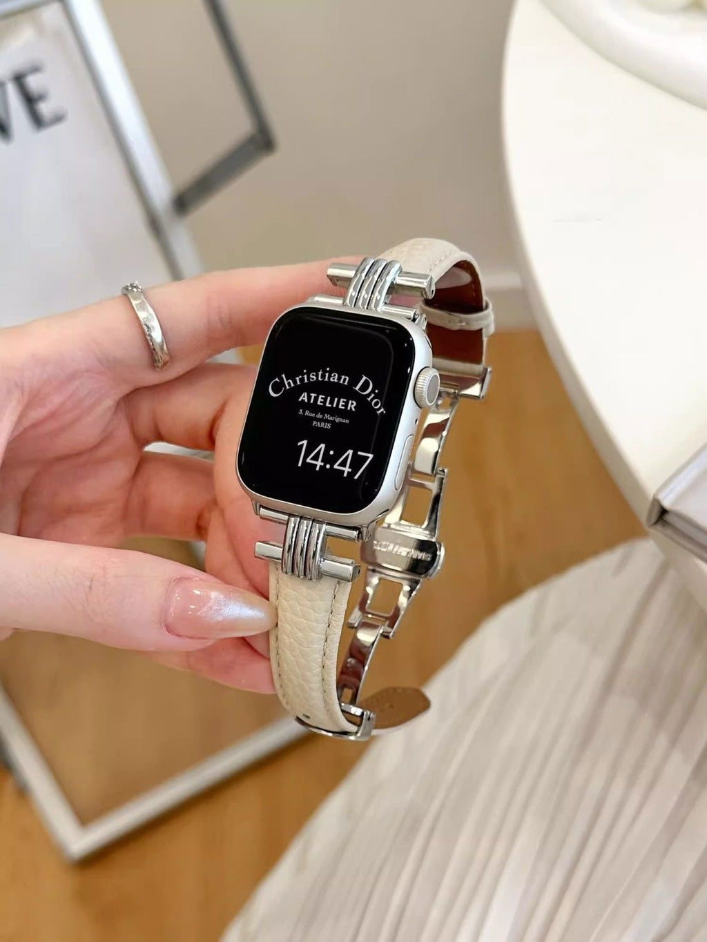 Pebbled Genuine Leather Butterfly-Clasp iWatch Band for Apple Watch Series 10/9/8/7/6/5/4/3 and SE, detail view 2