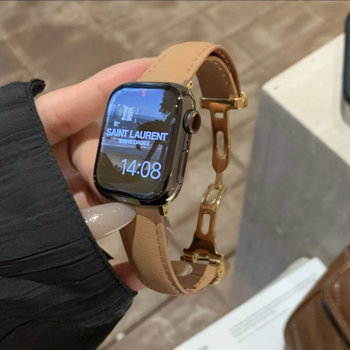 Adjustable Double-D Butterfly-Clasp Vintage Genuine Leather Band for Apple Watch Series 10/9/8/7/6/5 and SE, sku view 3
