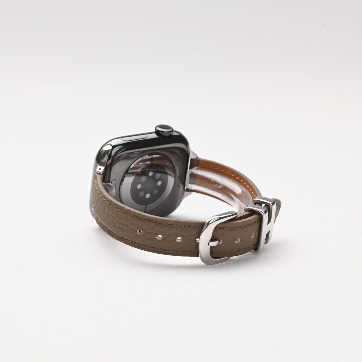 H-Clasp Genuine Leather Band for Apple Watch and iWatch Series 11/10 and Ultra, sku view 4