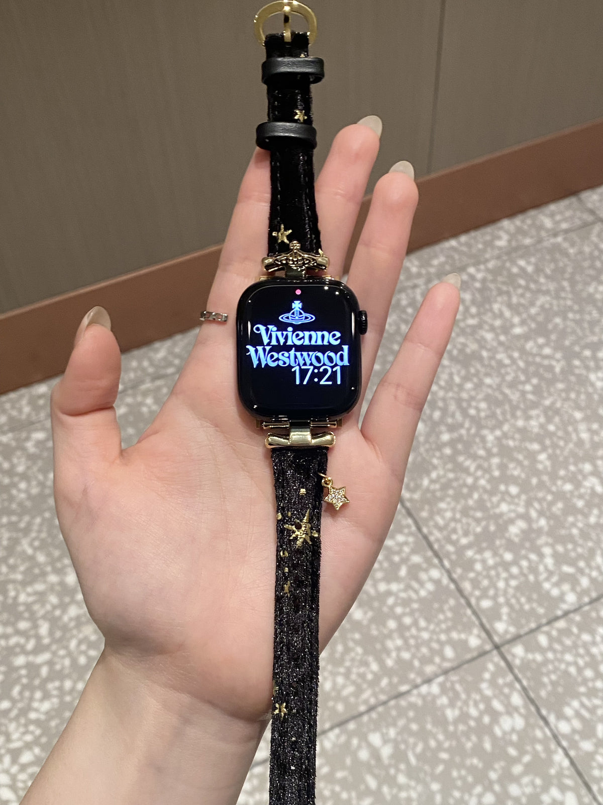 Saturn-Clasp Velvet Gilded Resin-Detail Leather Band for Apple Watch Series 11/10/9/8/7/6/5 and SE