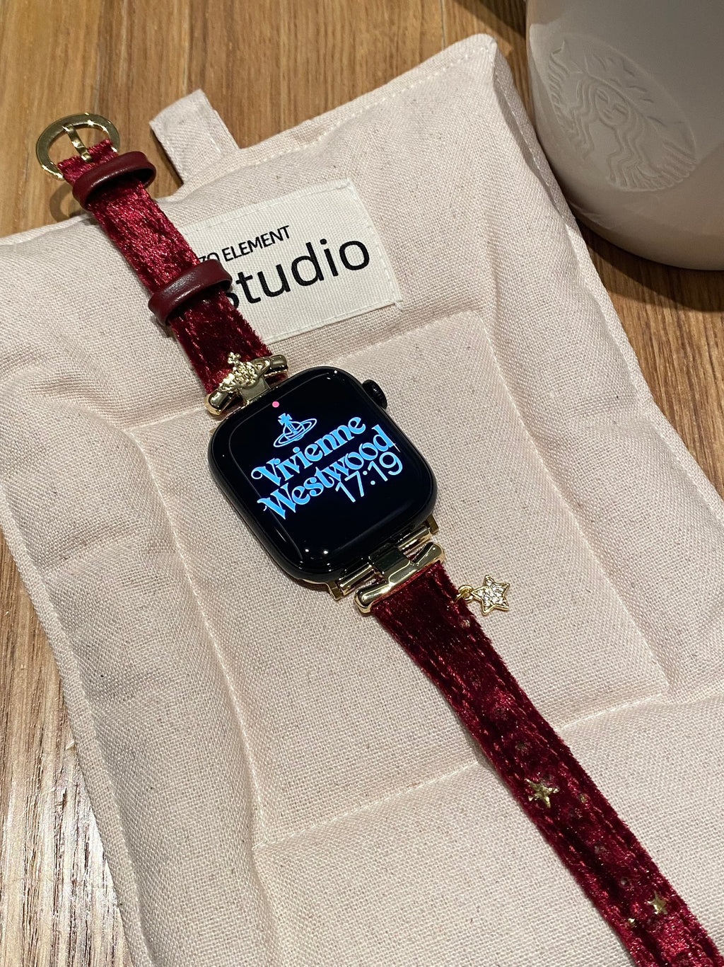 Saturn-Clasp Velvet Gilded Resin-Detail Leather Band for Apple Watch Series 11/10/9/8/7/6/5 and SE