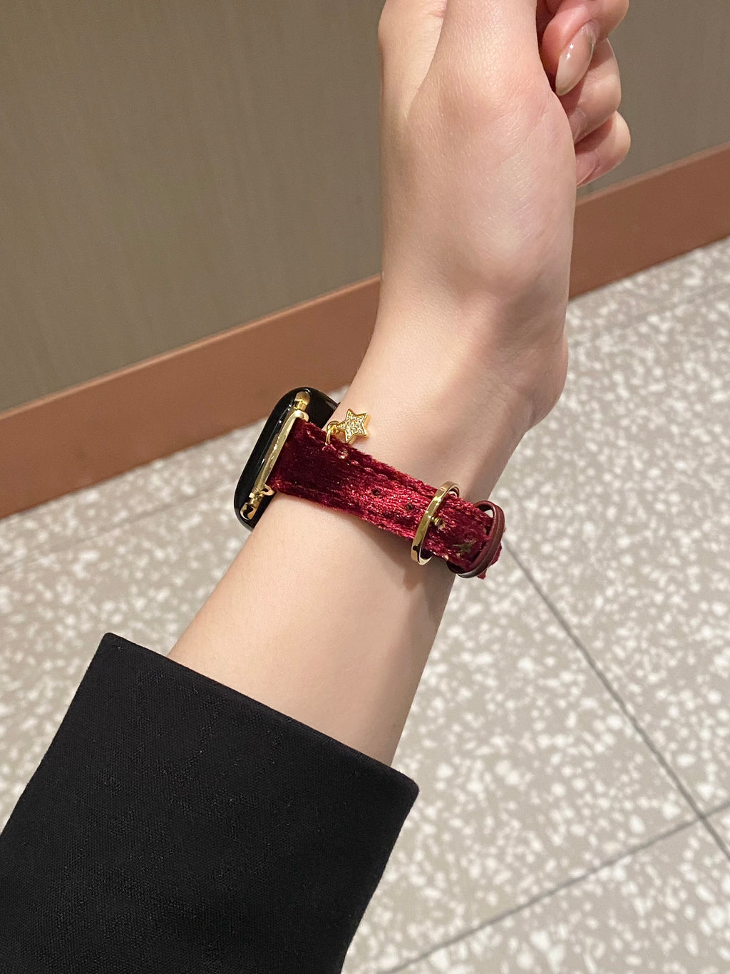 Saturn-Clasp Velvet Gilded Resin-Detail Leather Band for Apple Watch Series 11/10/9/8/7/6/5 and SE
