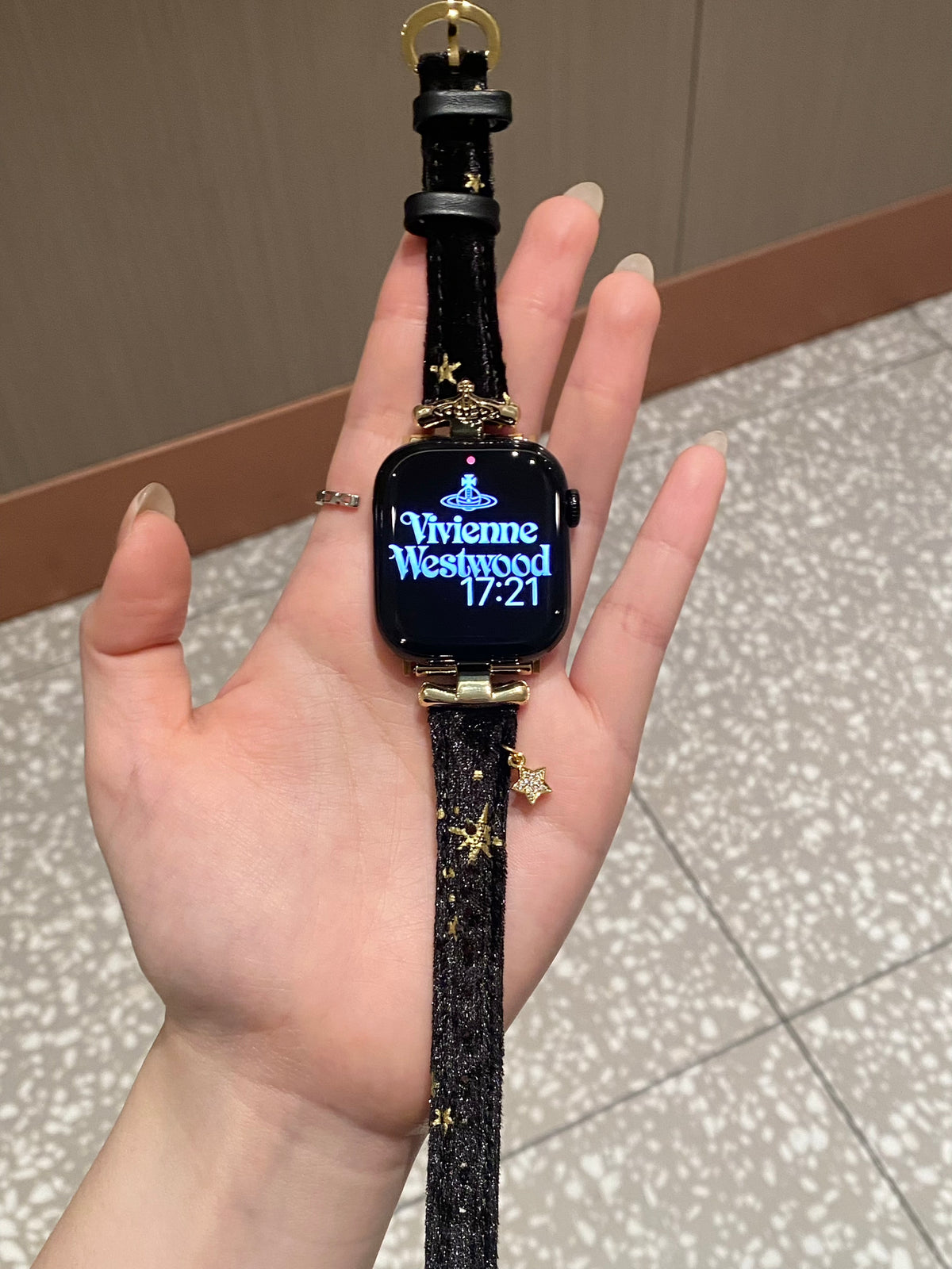 Saturn-Clasp Velvet Gilded Resin-Detail Leather Band for Apple Watch Series 11/10/9/8/7/6/5 and SE