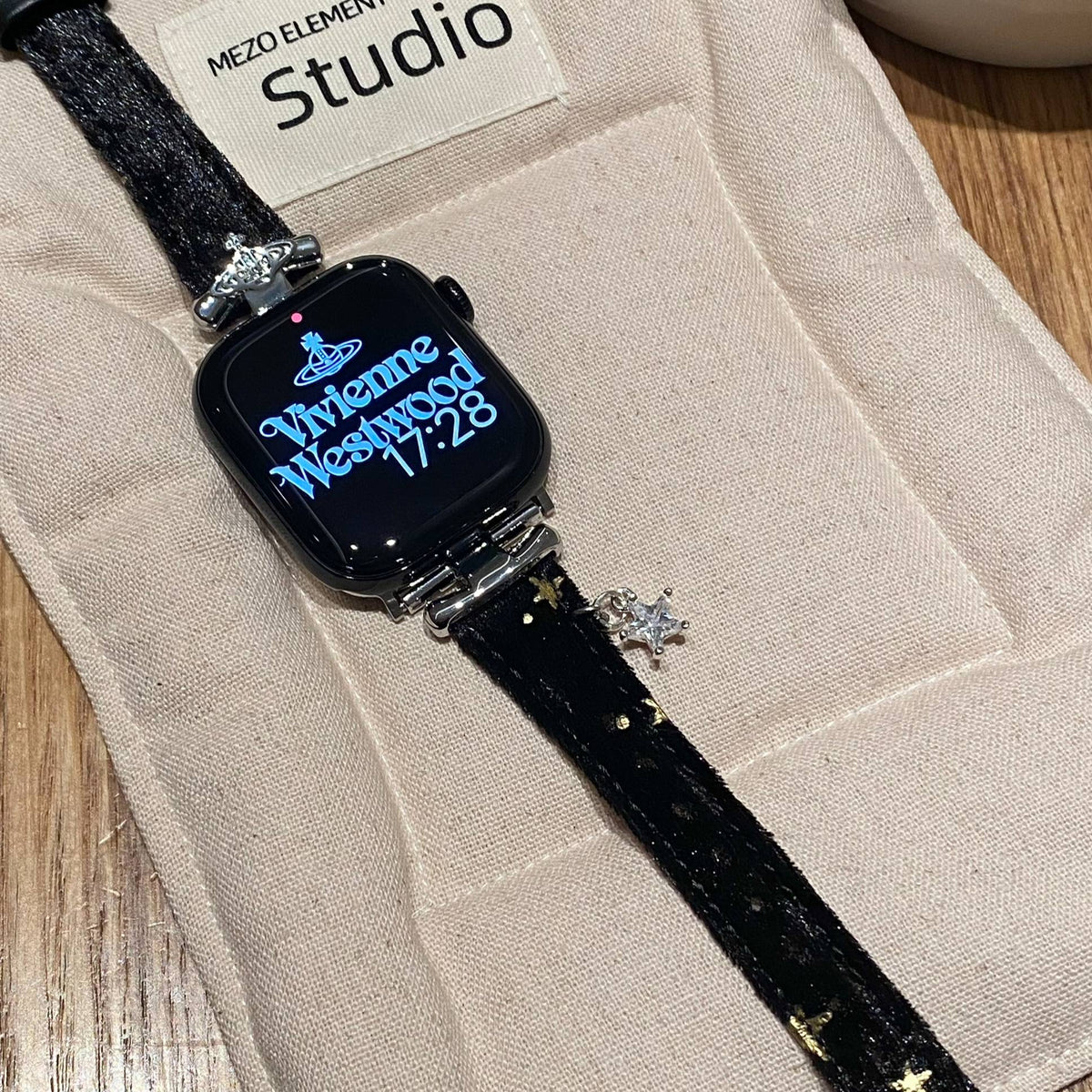 Saturn-Clasp Velvet Gilded Resin-Detail Leather Band for Apple Watch Series 11/10/9/8/7/6/5 and SE