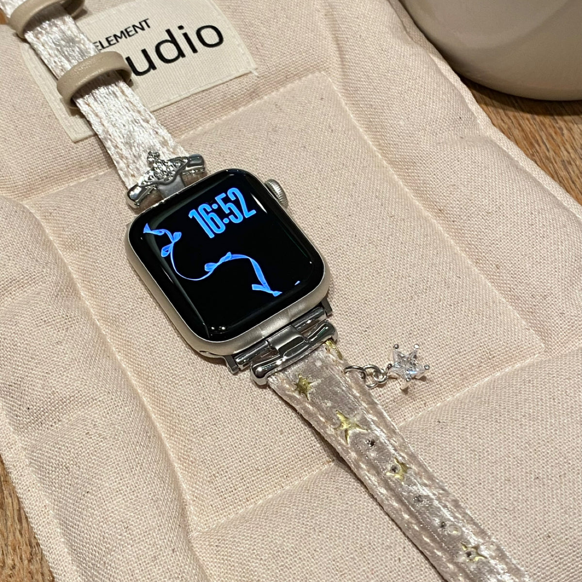 Saturn-Clasp Velvet Gilded Resin-Detail Leather Band for Apple Watch Series 11/10/9/8/7/6/5 and SE