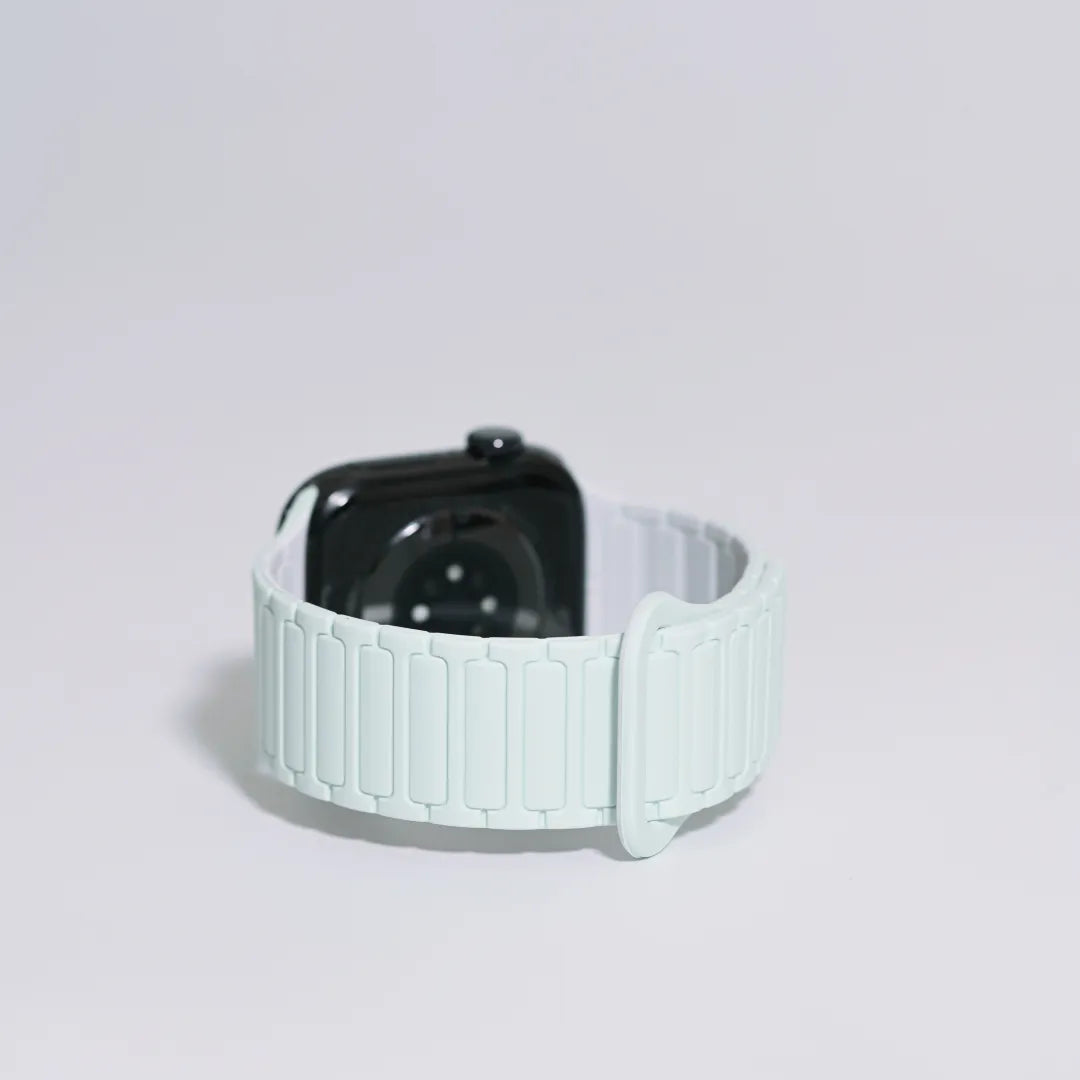 Second-Generation Triple-Stud Magnetic Silicone Band for Apple Watch SE, Series 7–10 and Ultra, Pale Mint / White