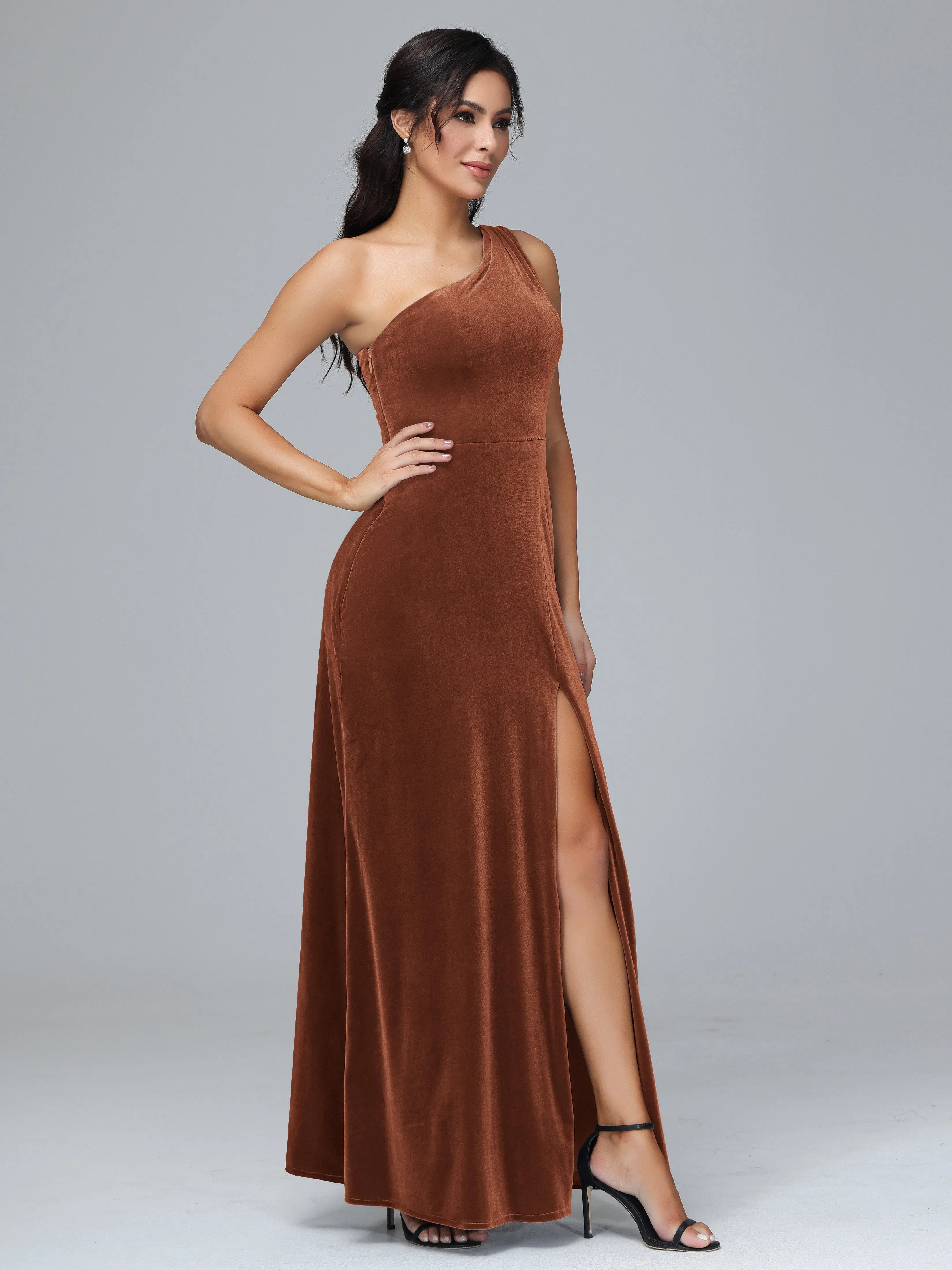 Column One Shoulder Zipper Velvet Bridesmaid Dresses