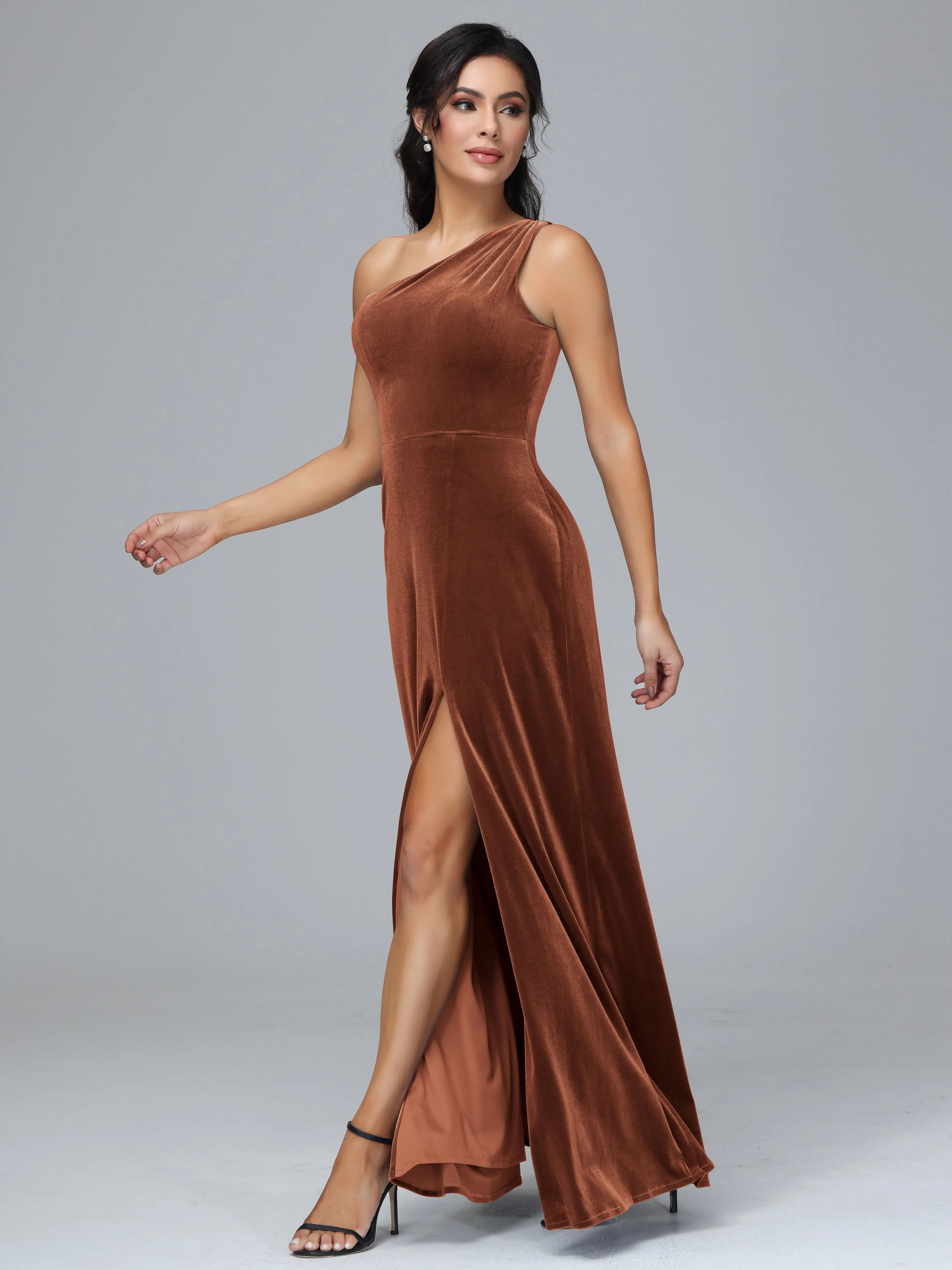 Column One Shoulder Zipper Velvet Bridesmaid Dresses