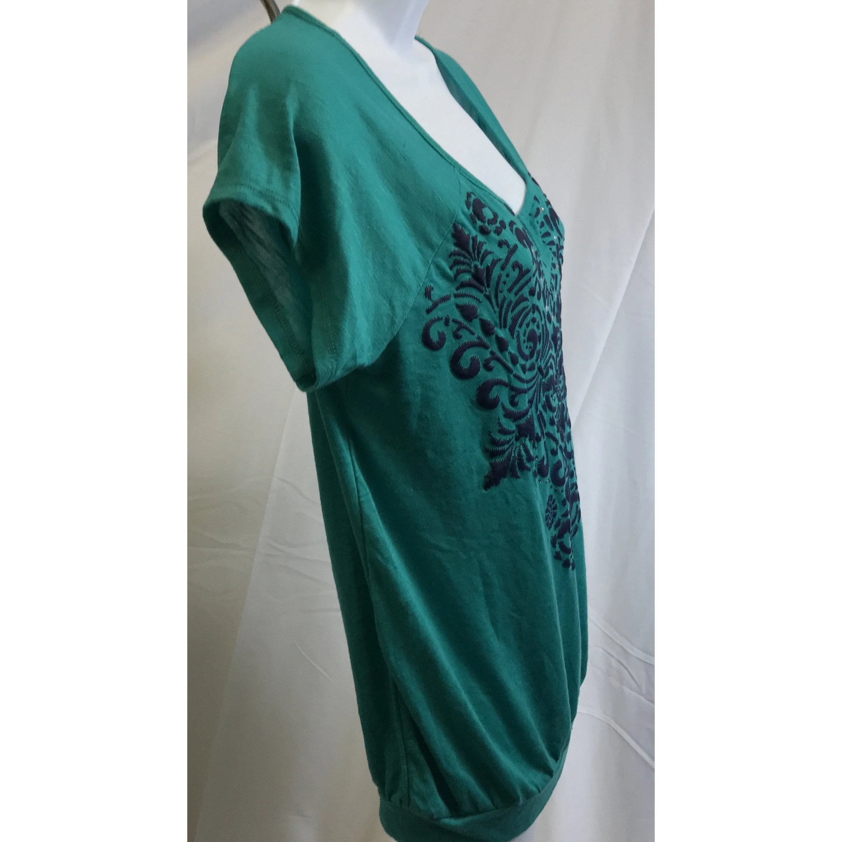 Currants Embellished T-Shirt aqua Green Rhinestone, Size small