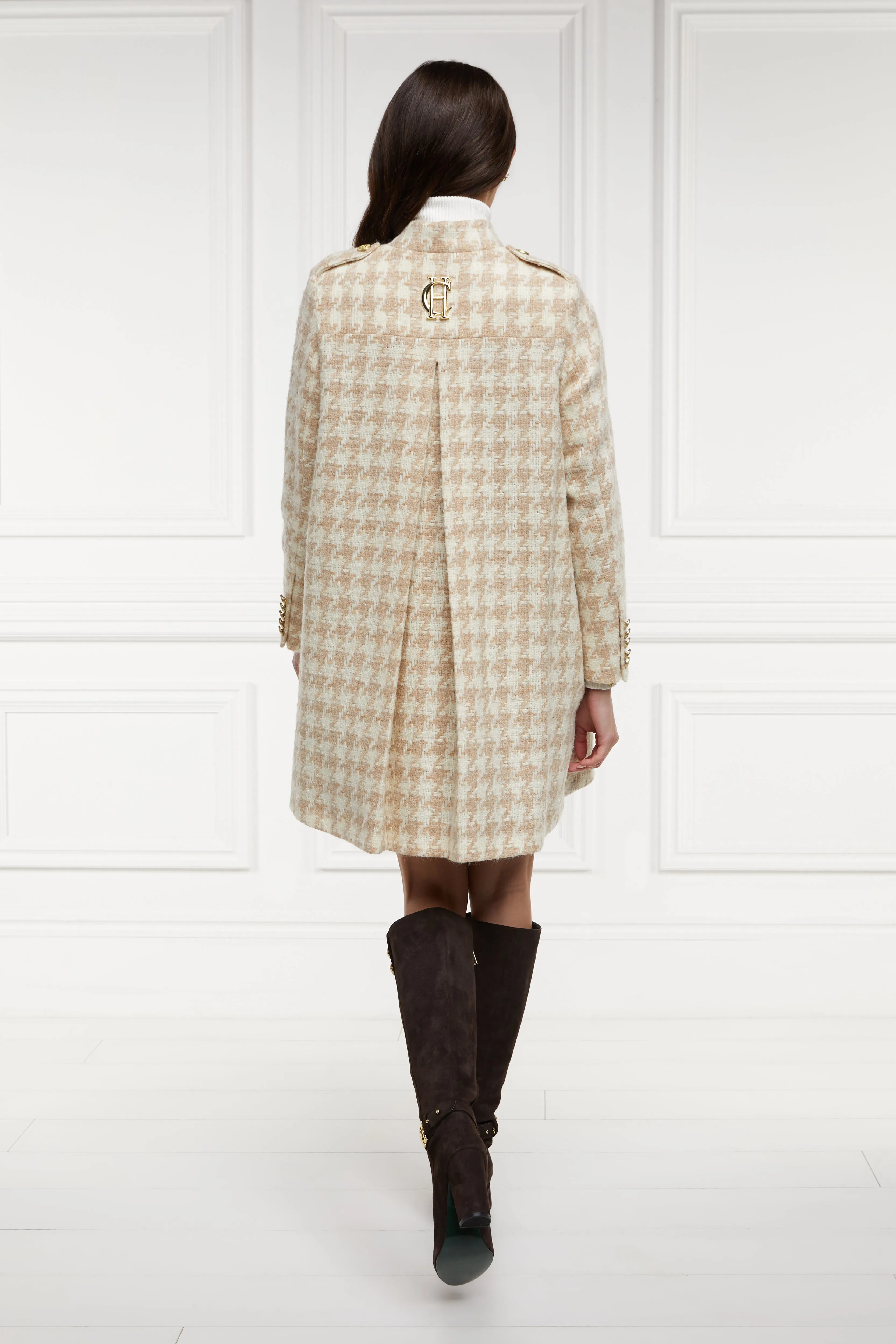 Highbury Cape Coat (Camel Houndstooth)