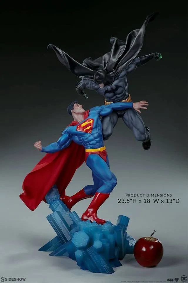 [Pre-Order] SIDESHOW COLLECTIBLES - BATMAN VS SUPERMAN DIORAMA